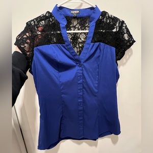 Express blouse with black lace detail - great condition. Size M